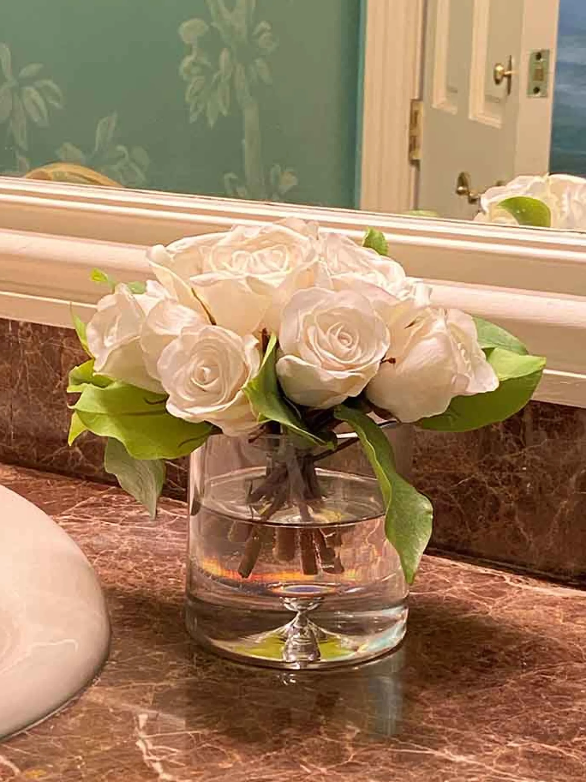 Rose Bouquet in Vase 8"